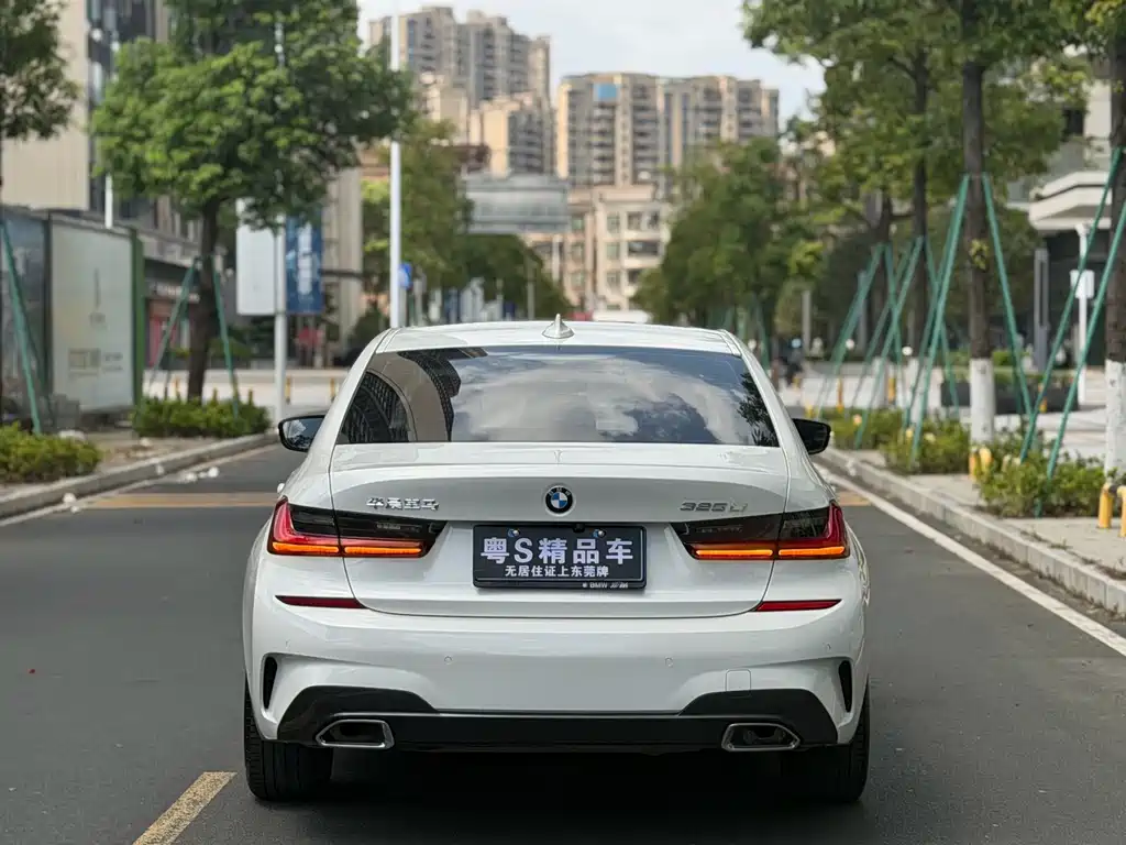 BMW 3 Series — миниатюра 10