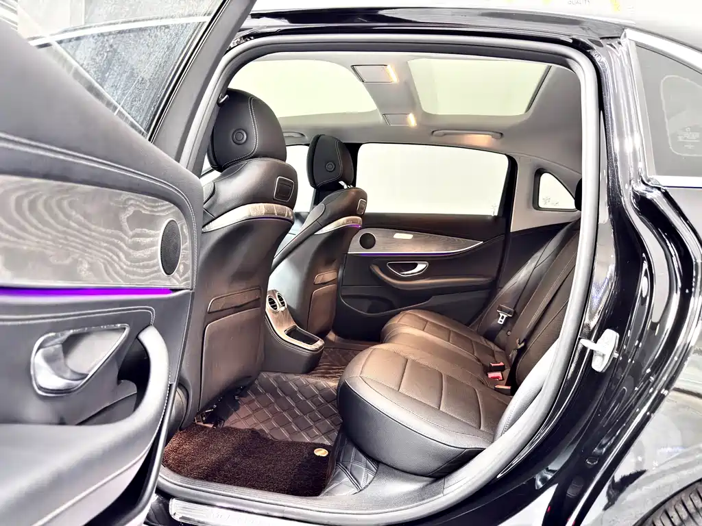 Mercedes-Benz E-Class New Energy — миниатюра 5