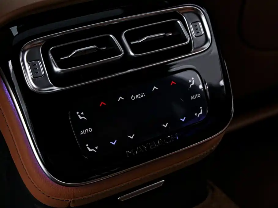 Mercedes-Benz S-Class — миниатюра 17