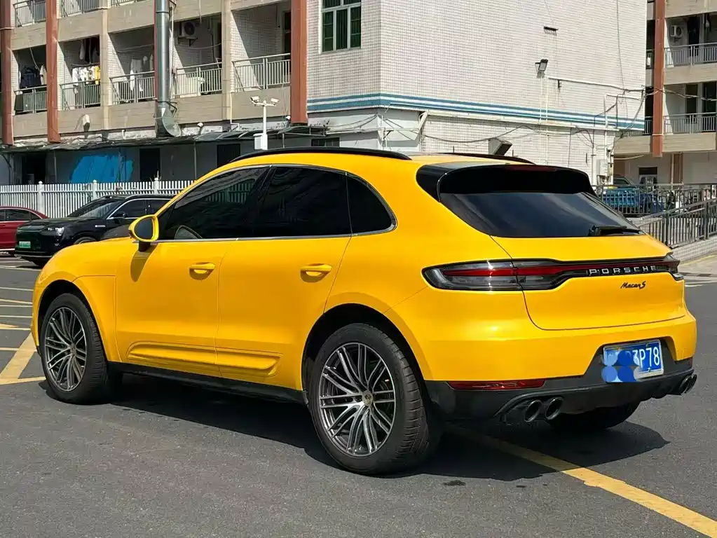 Porsche Macan — миниатюра 5