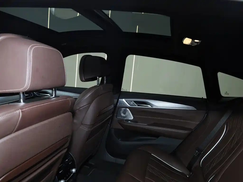 BMW 6 Series GT — миниатюра 15