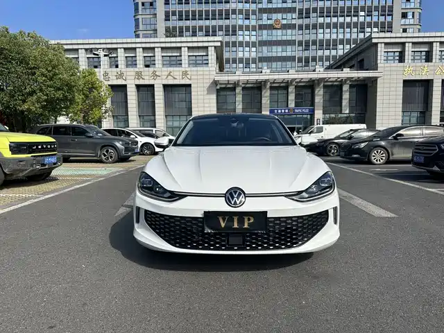 Volkswagen Lamando