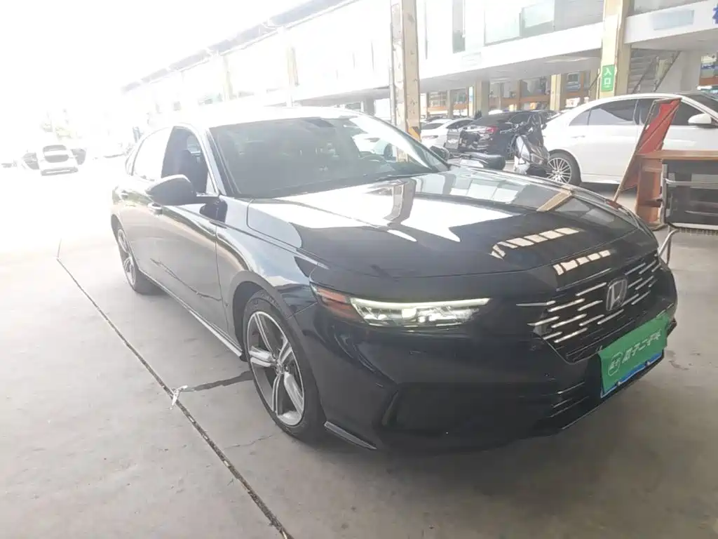 Honda Accord — миниатюра 4