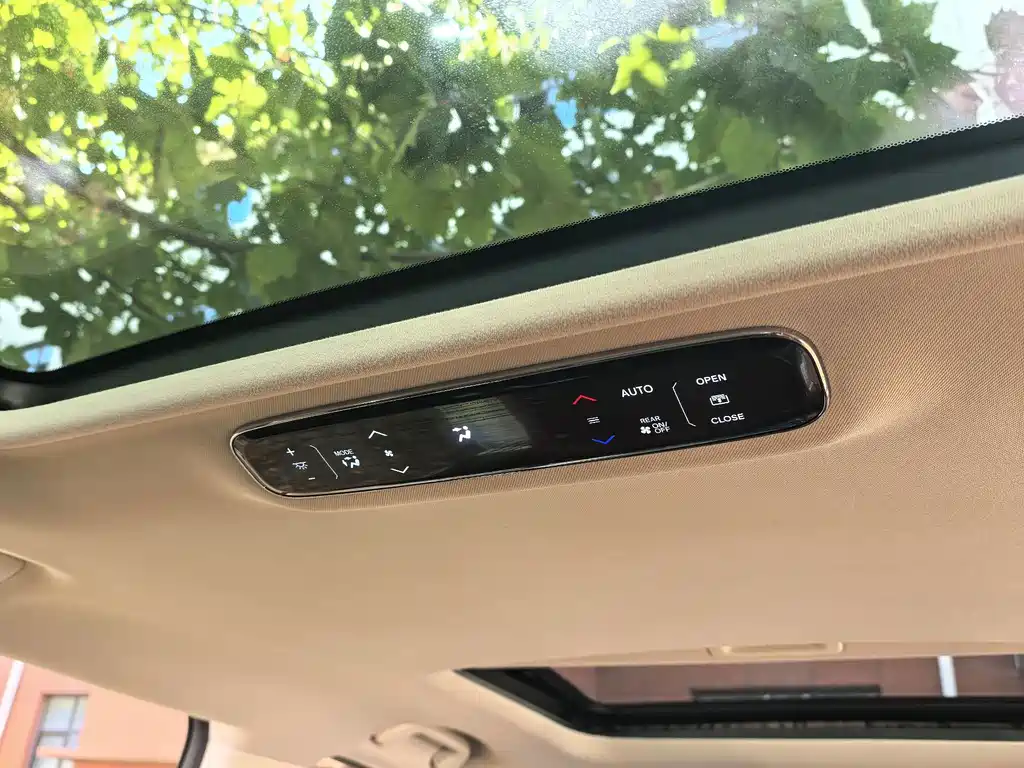 Honda Elysion — миниатюра 15