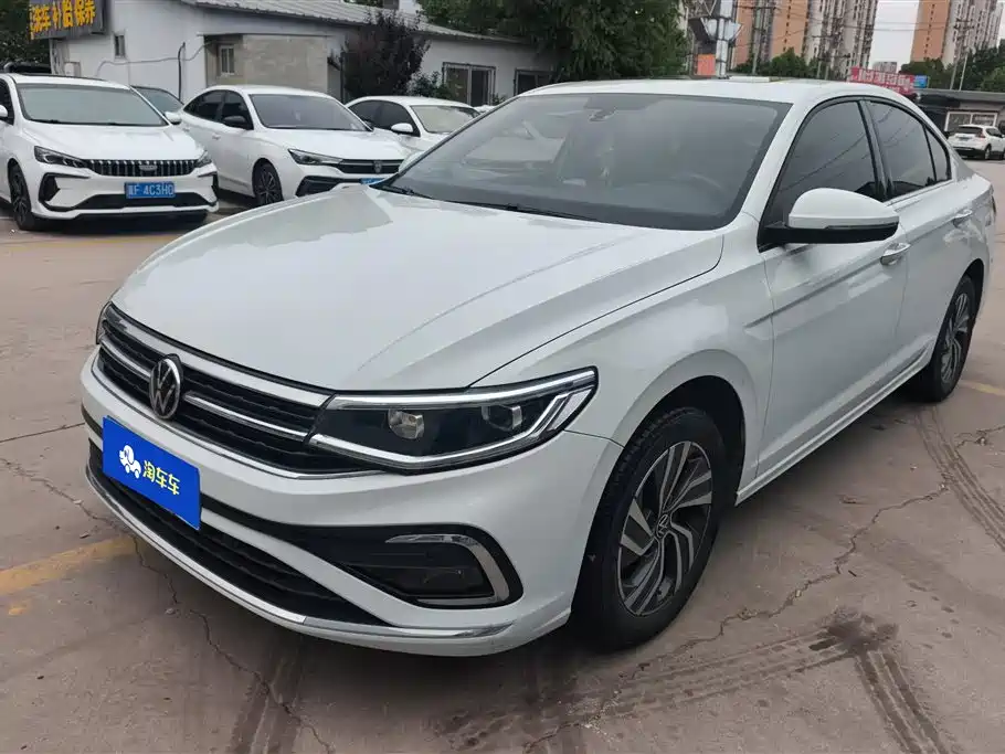 Купить Volkswagen Bora