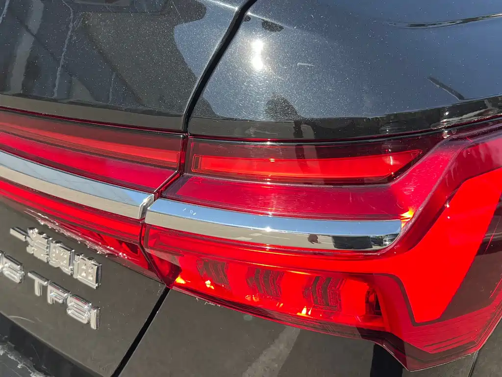 Audi A6L — миниатюра 15