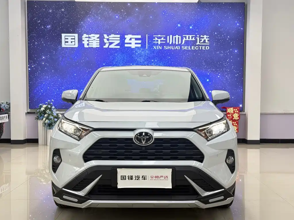 Toyota RAV4 — миниатюра 2