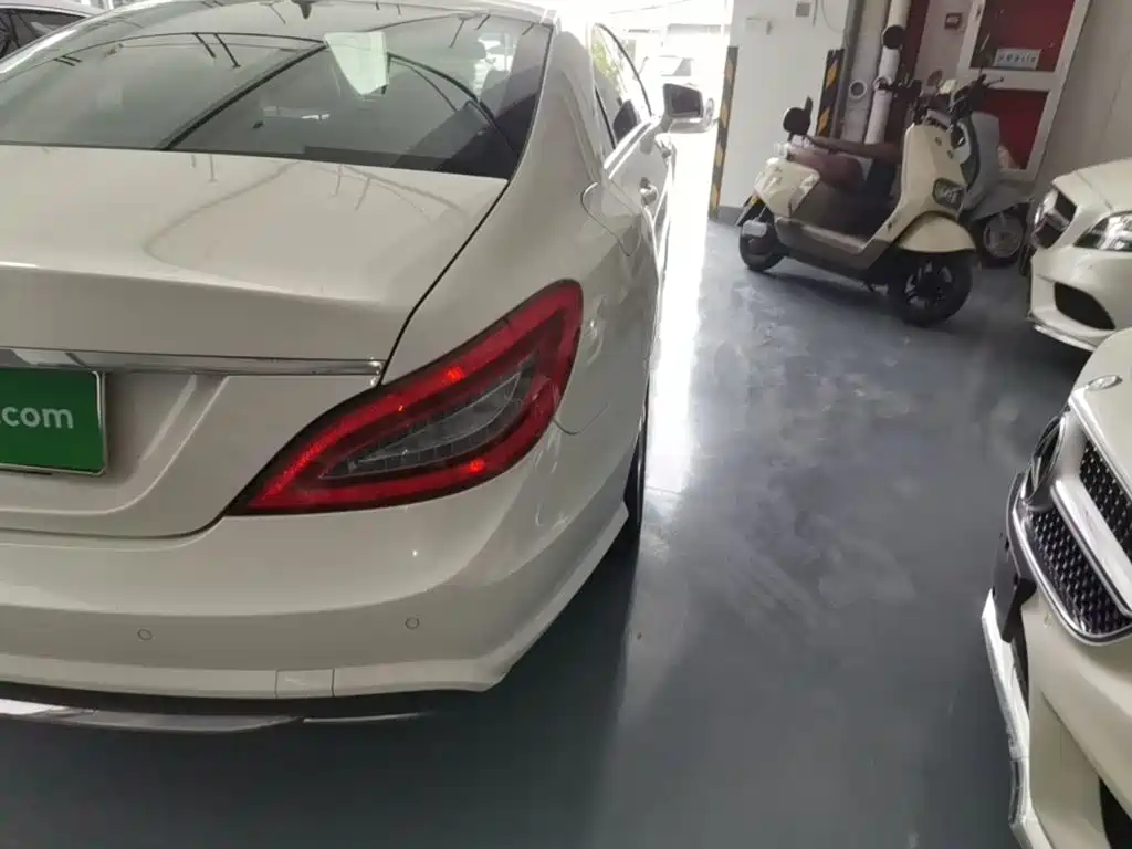 Mercedes-Benz CLS 2012 CLS 300 CGI
