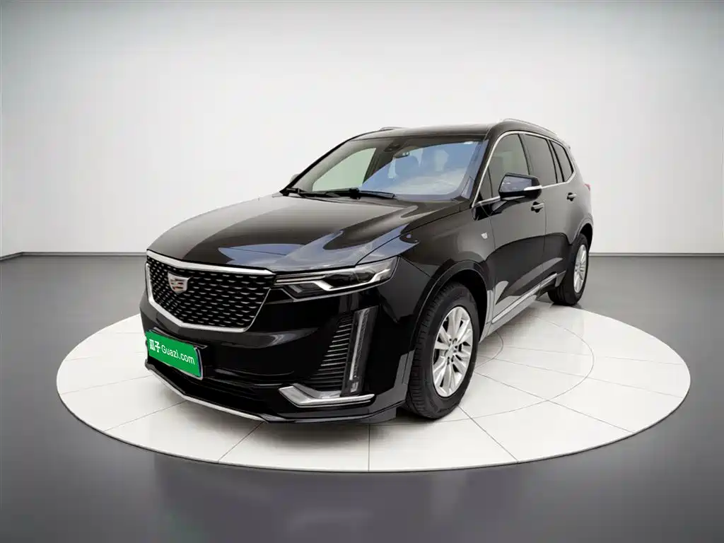 Cadillac XT6 2020 28T мест