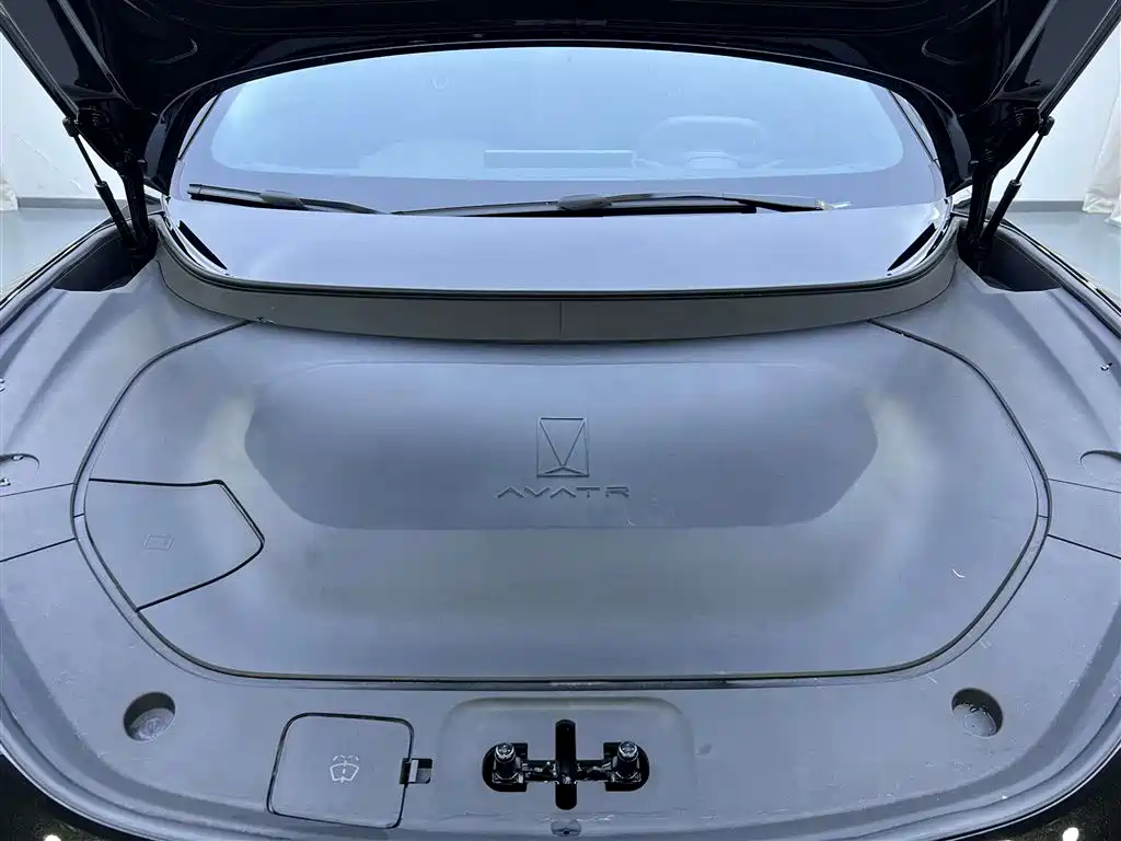 AVATR AVITA 12