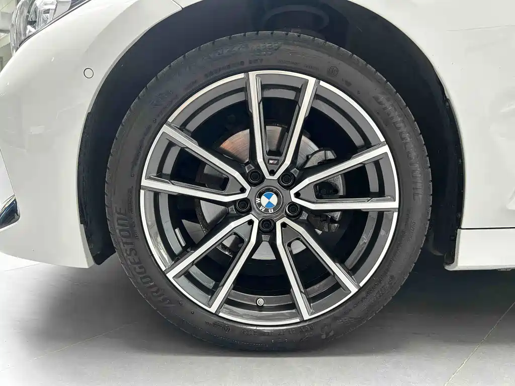 BMW 3 Series — миниатюра 5