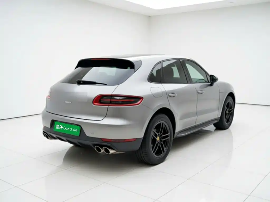 Porsche Macan — миниатюра 4