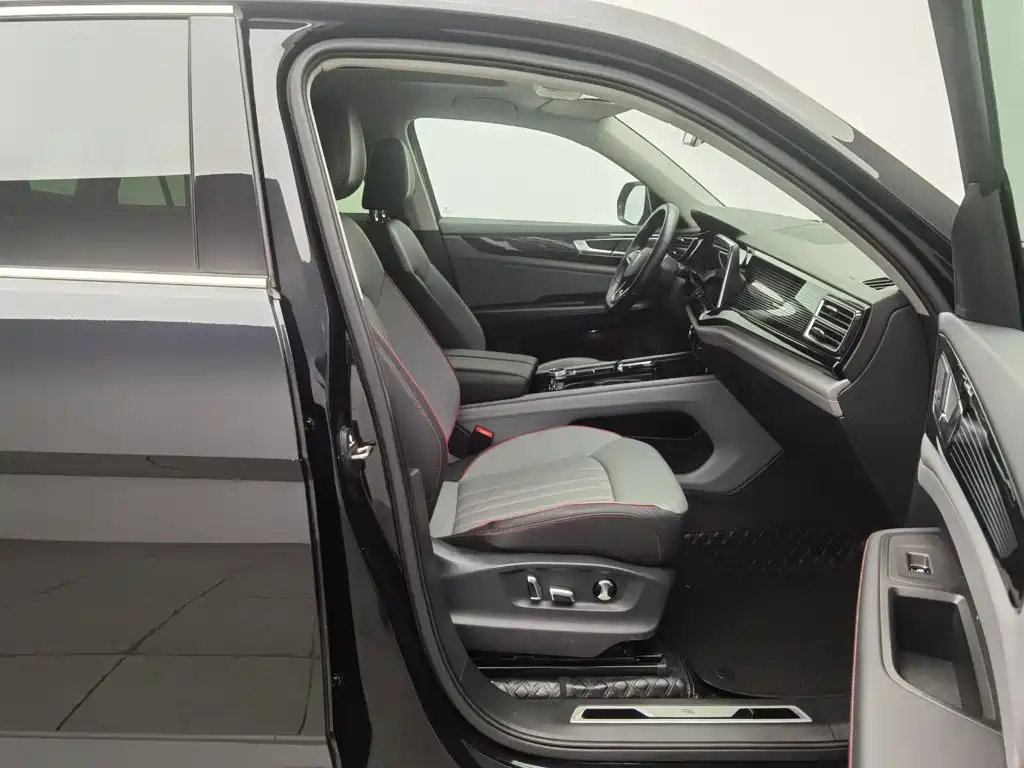 Volkswagen Teramont — миниатюра 23
