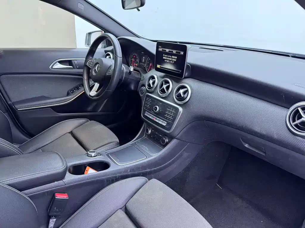 Mercedes-Benz A-Class (Import) — миниатюра 6