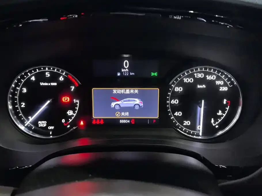 Cadillac XT5 — миниатюра 14
