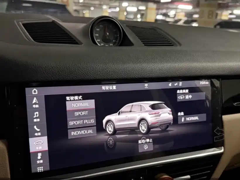 Porsche Cayenne — миниатюра 8