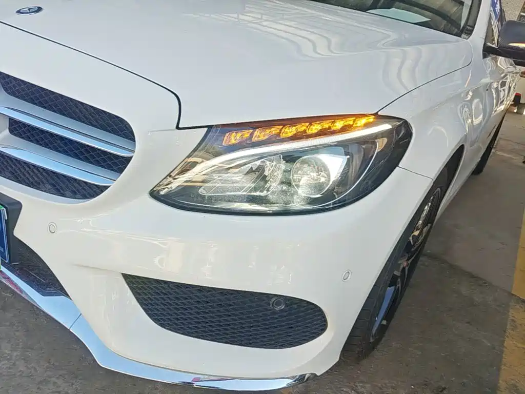 Mercedes-Benz C-Class — миниатюра 24