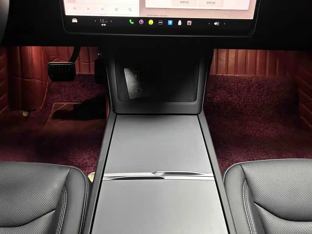 Tesla Model 3 — миниатюра 7