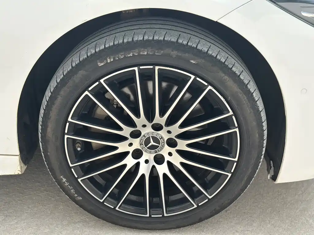 Mercedes-Benz C-Class — миниатюра 21