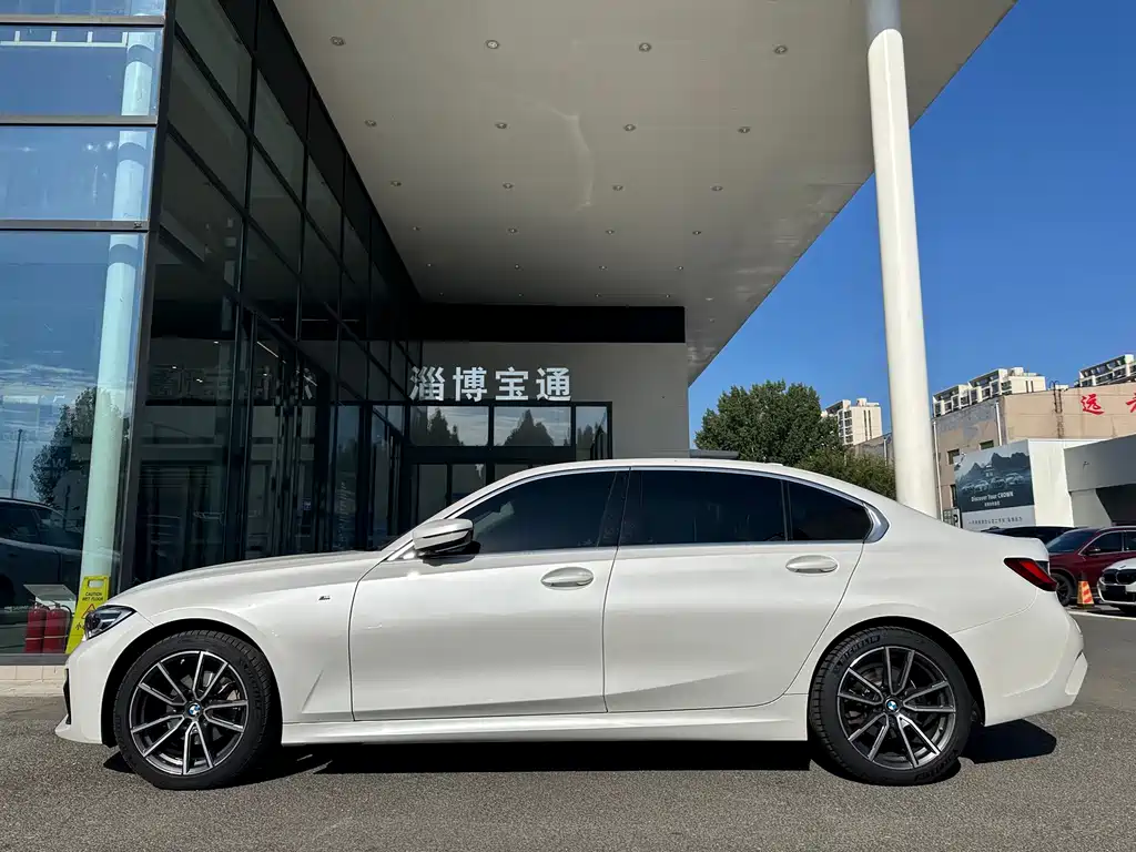 BMW 3 Series — миниатюра 5