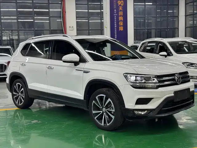 VOLKSWAGEN TUYUE 2020