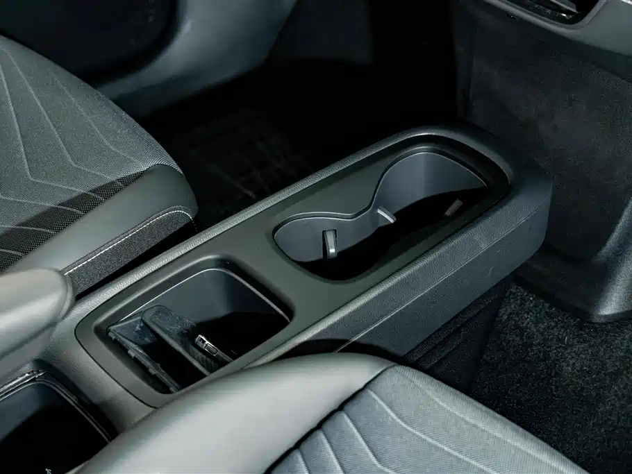 Volkswagen ID.3 — миниатюра 18