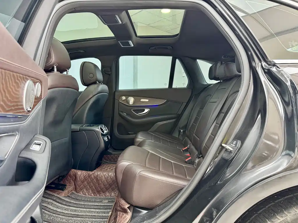 Mercedes-Benz GLC — миниатюра 9