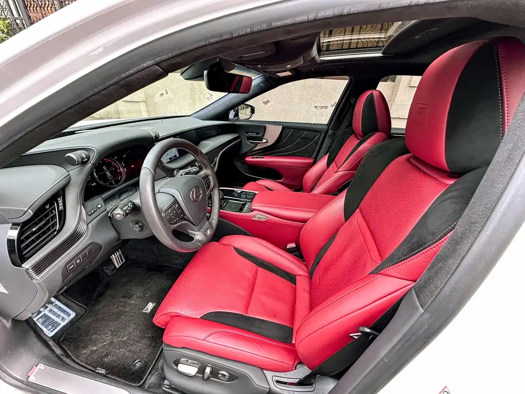Lexus LS 2020 500h F SPORT VI