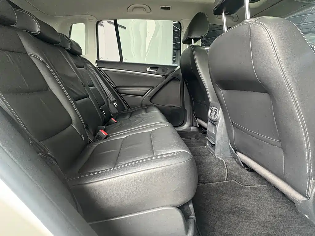 Volkswagen Tiguan — миниатюра 7