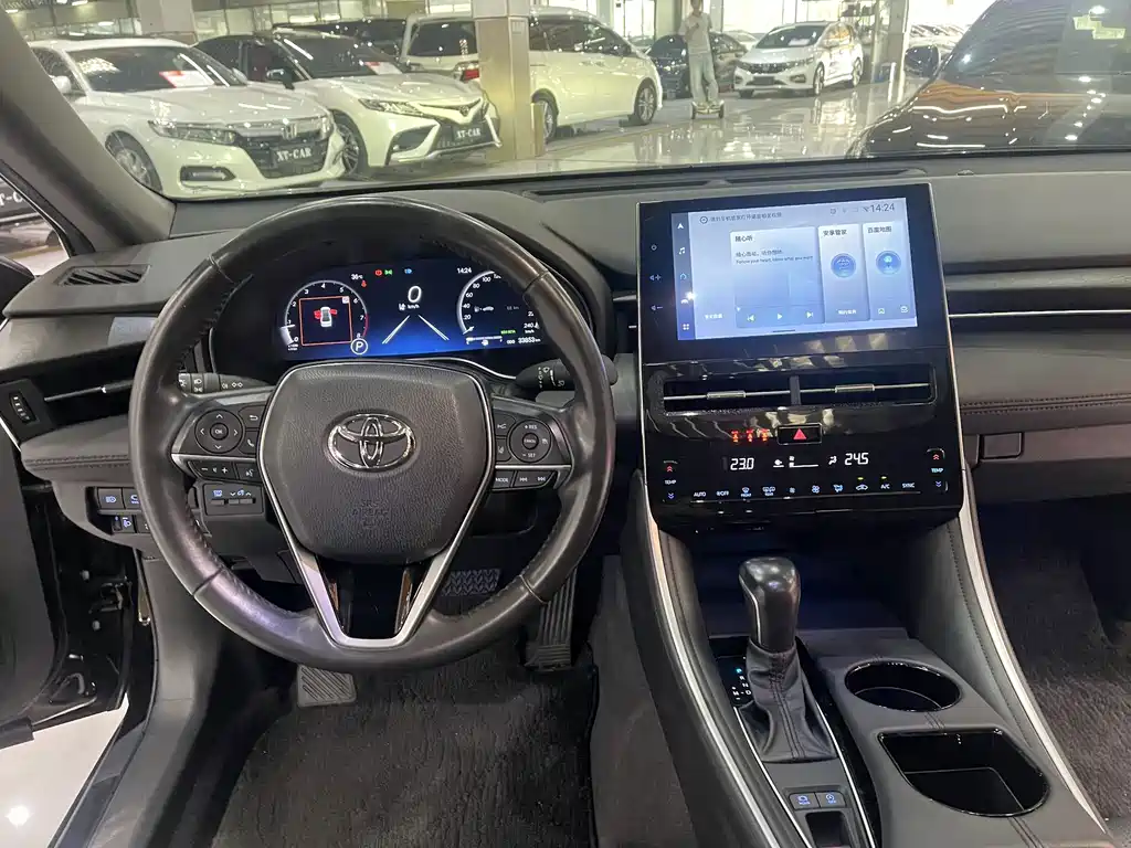 Toyota Avalon — миниатюра 5