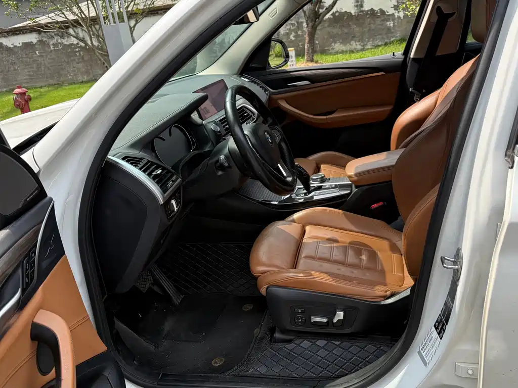 BMW X3 — миниатюра 4