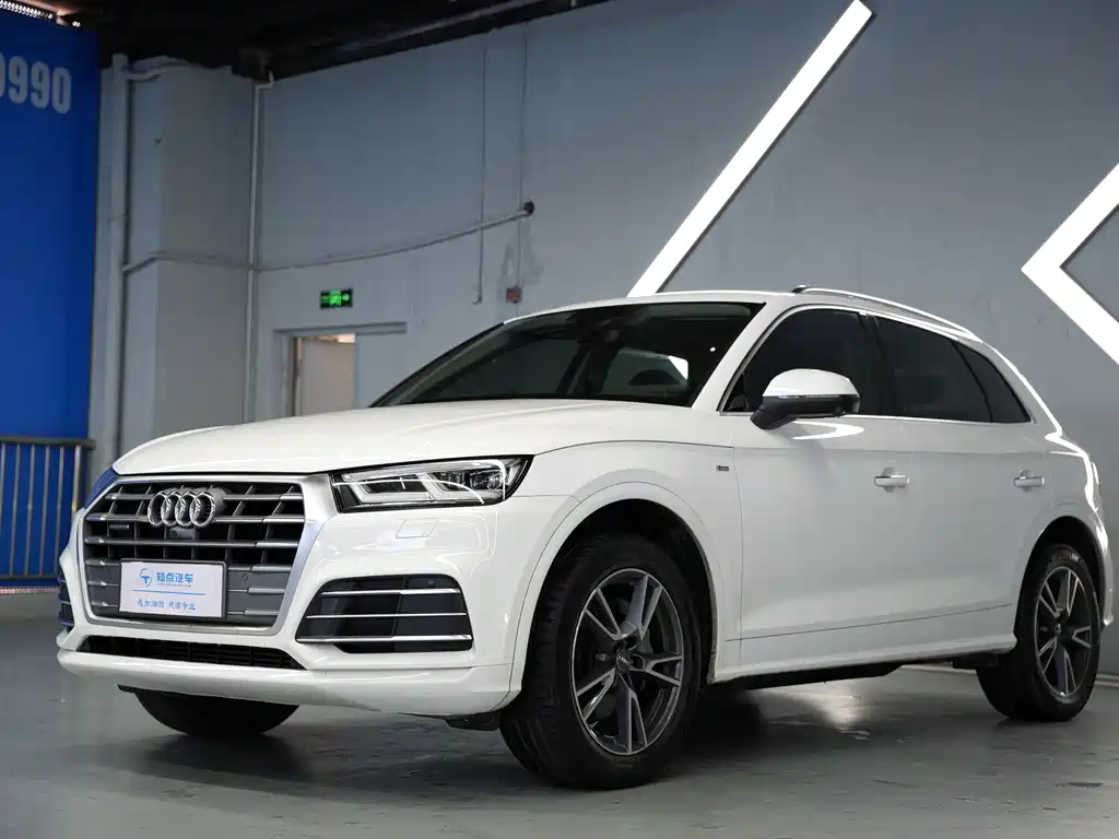 Audi Q5L 2019