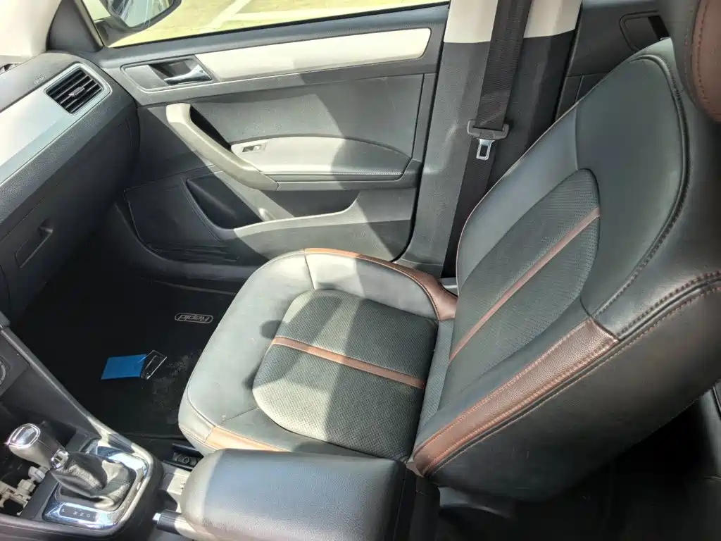 Skoda Rapid Spaceback — миниатюра 11