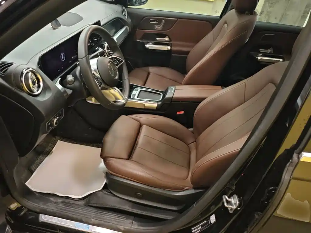 Mercedes-Benz EQB — миниатюра 15