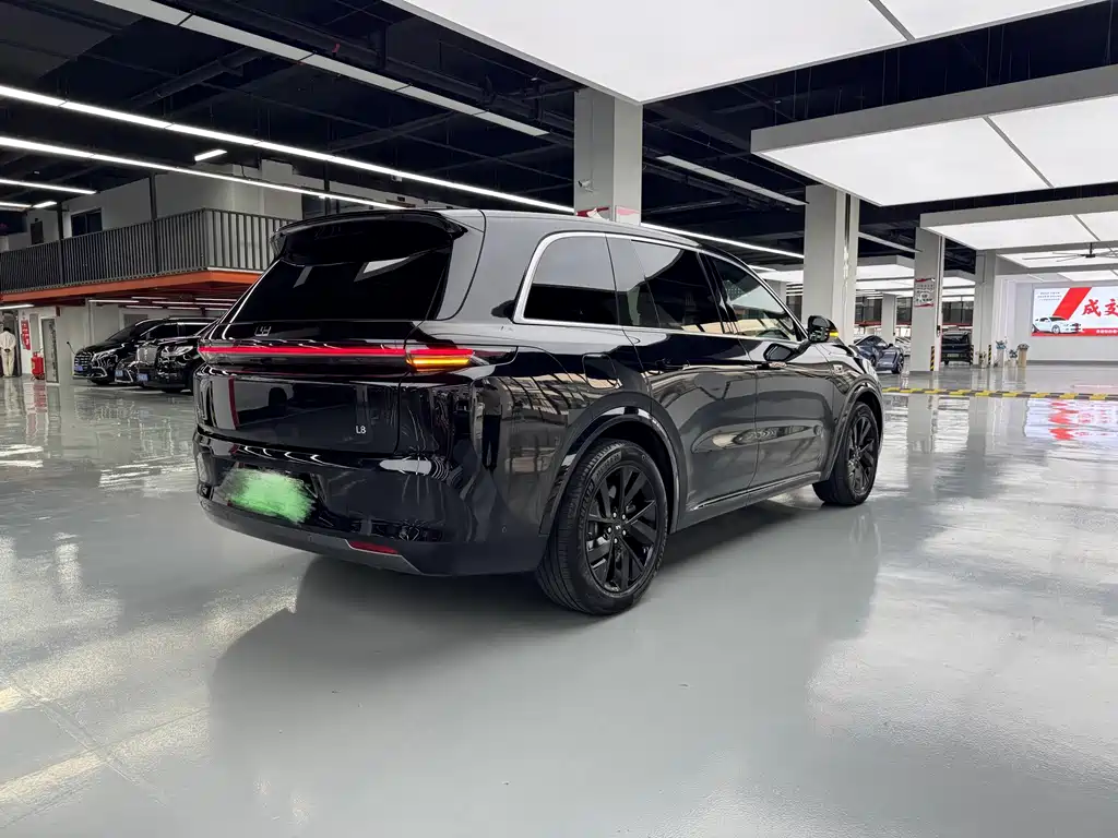 Li Auto Li L8 — миниатюра 14