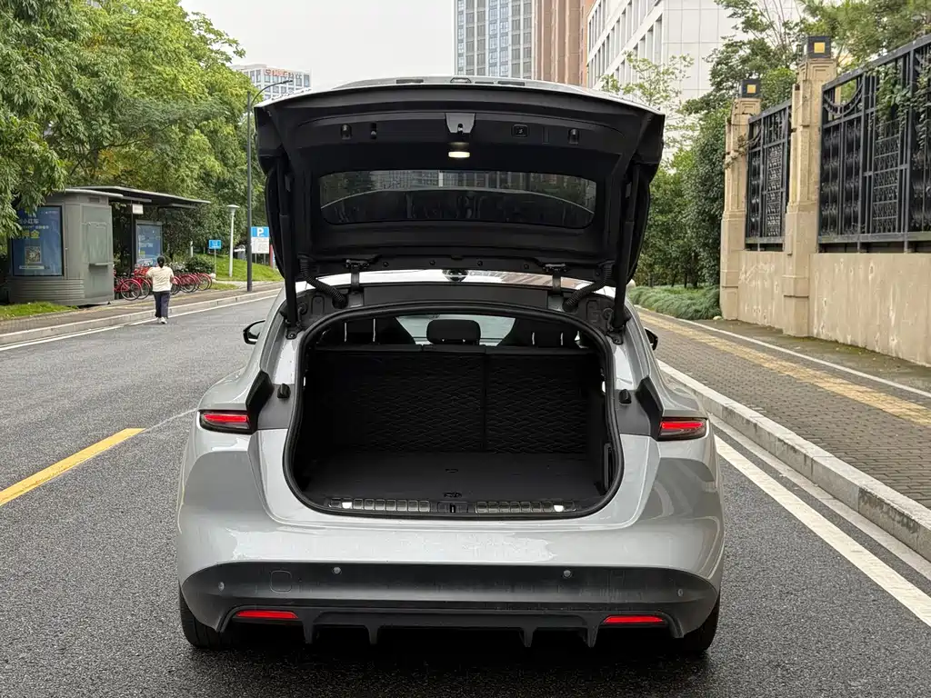 NIO ET5T — миниатюра 6