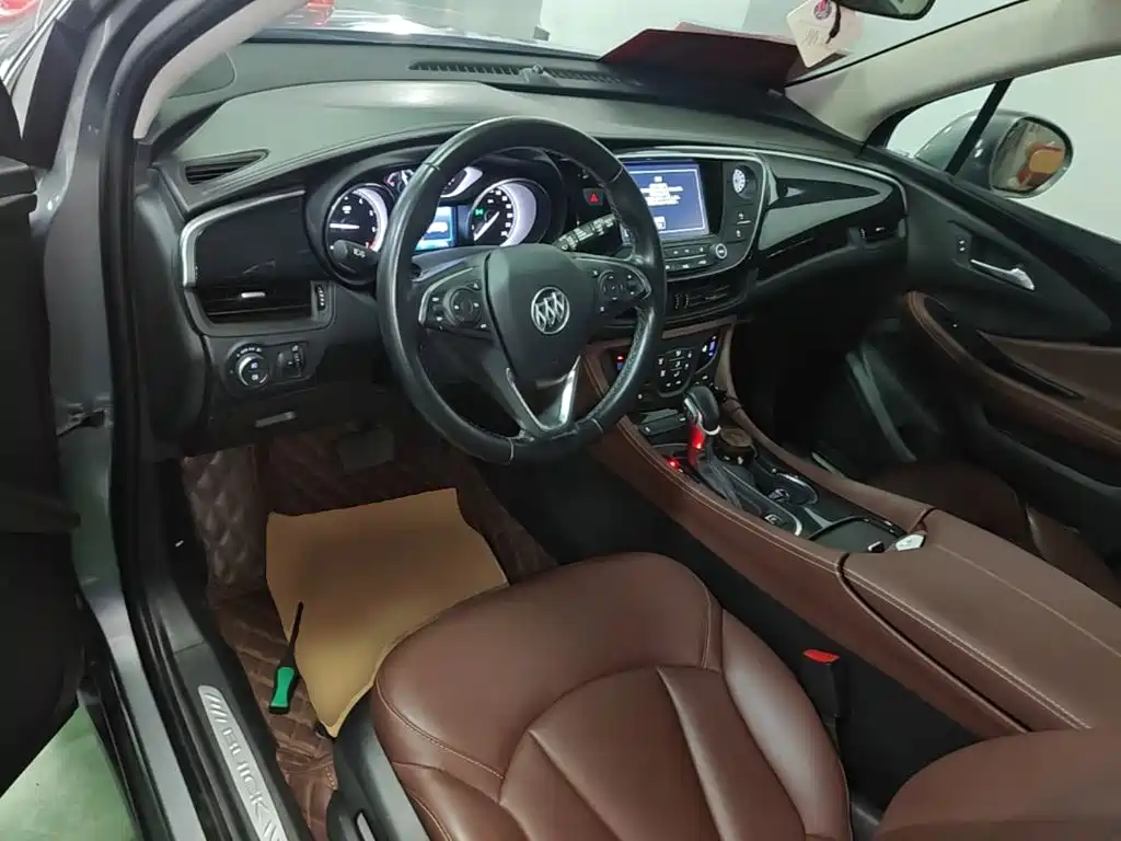 Buick Envision Plus — миниатюра 10