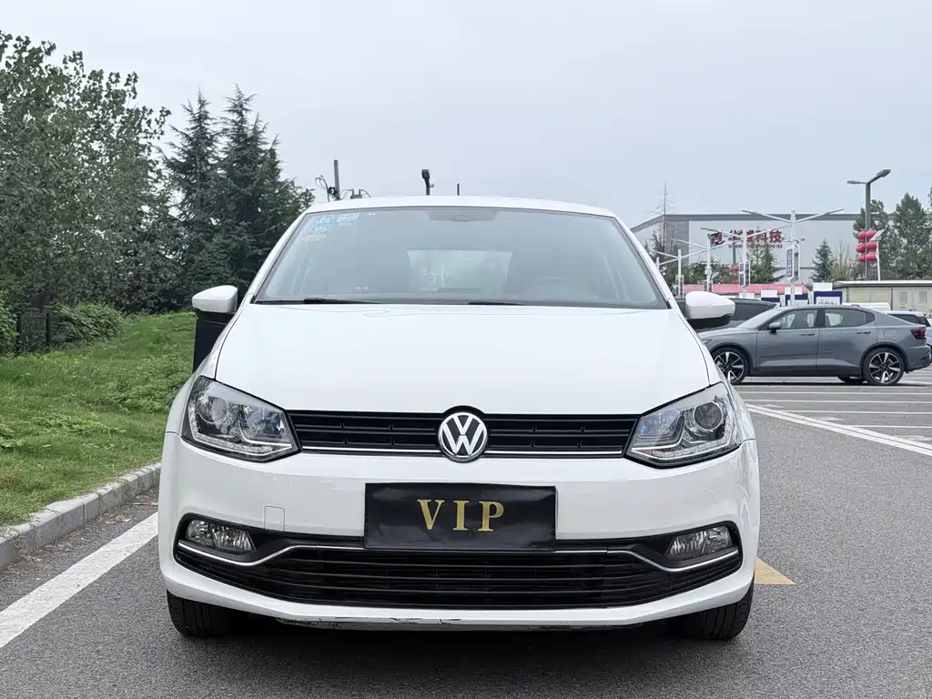 Volkswagen Polo — миниатюра 2