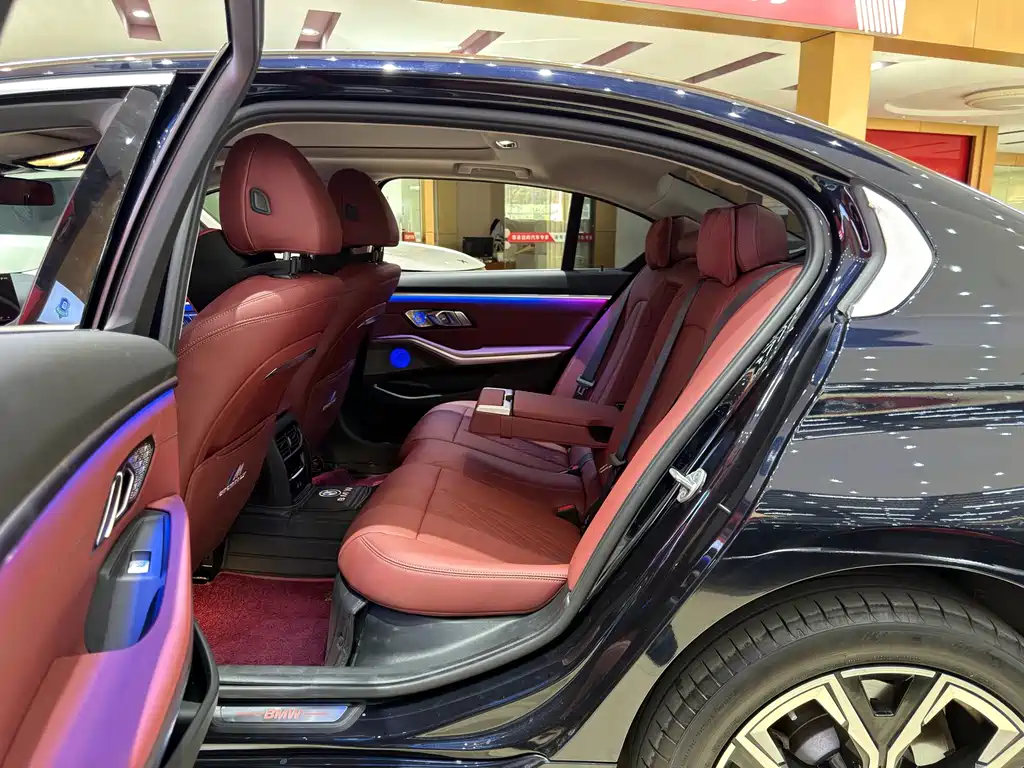 BMW i3 — миниатюра 6