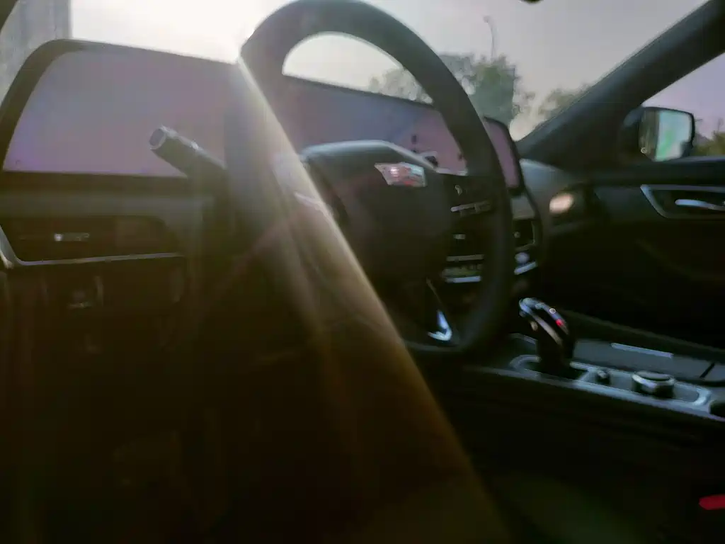 Cadillac CT5 — миниатюра 21