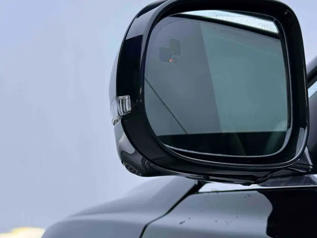 Jaguar XFL — миниатюра 14