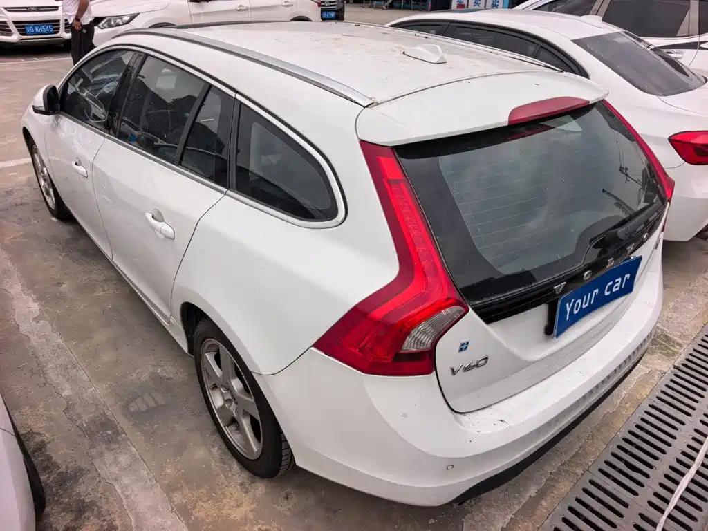 Volvo V60 — миниатюра 4