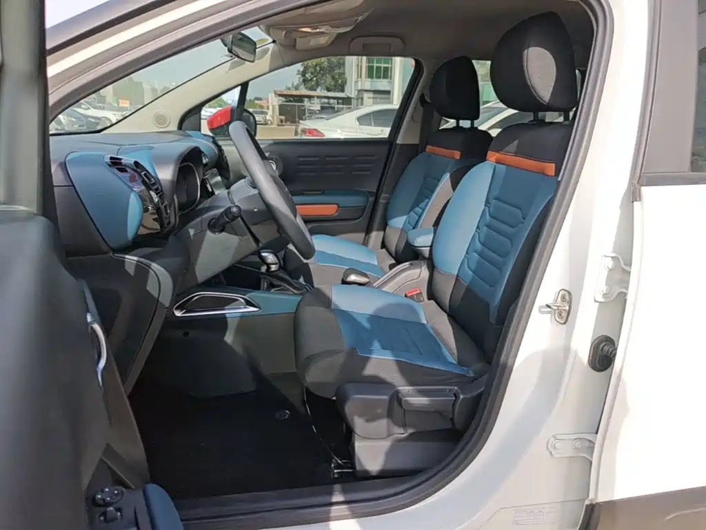 Citroen C4 Aircross — миниатюра 14