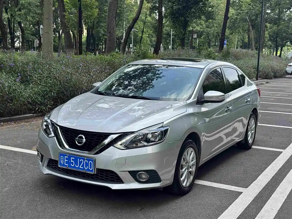 Nissan Sylphy 2018 1.6XV CVT Premium