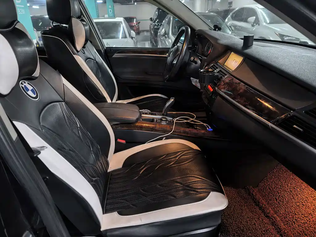 BMW X5 (Import) — миниатюра 5