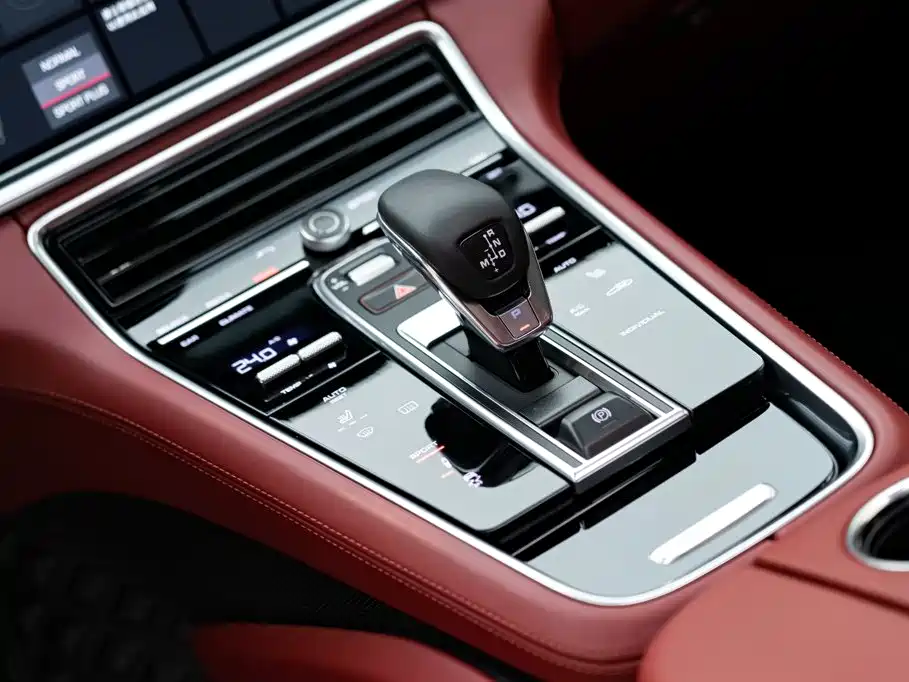 Porsche Panamera — миниатюра 16
