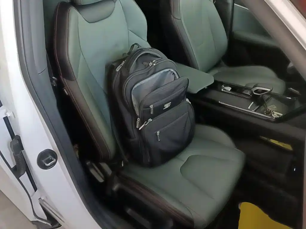 Geely Boyue — миниатюра 25
