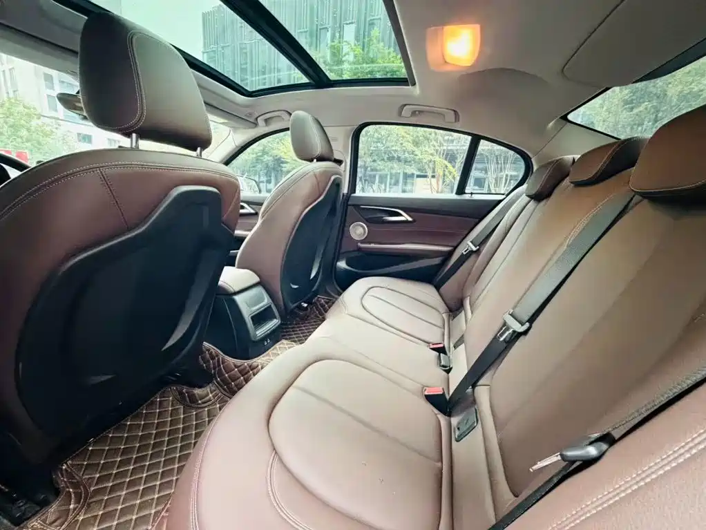 BMW 1 Series — миниатюра 16