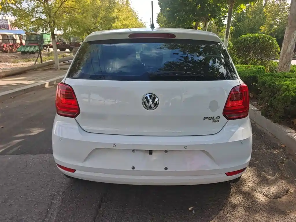 Volkswagen Polo — миниатюра 6