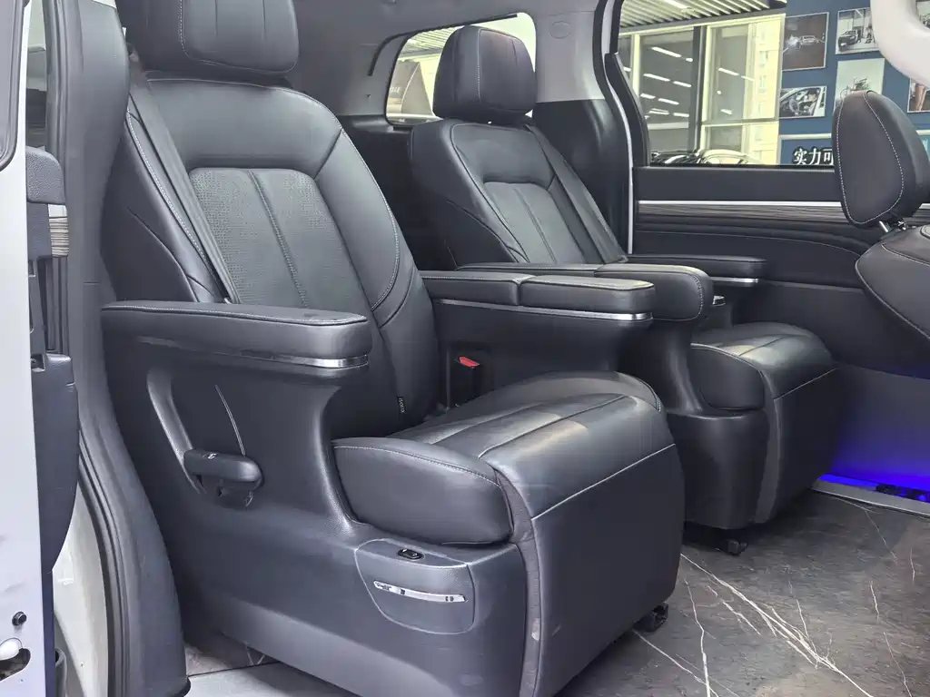 GAC Motor Trumpchi M8 — миниатюра 17